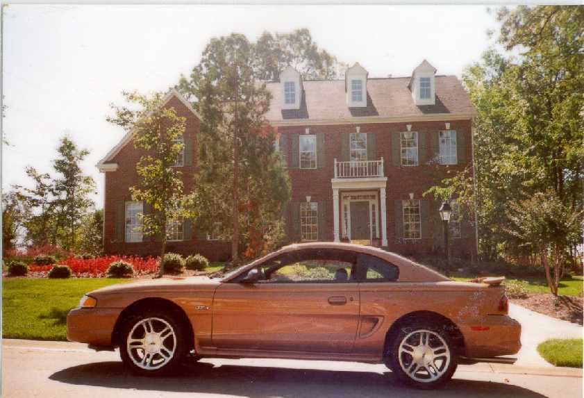car2.jpg (57890 bytes)